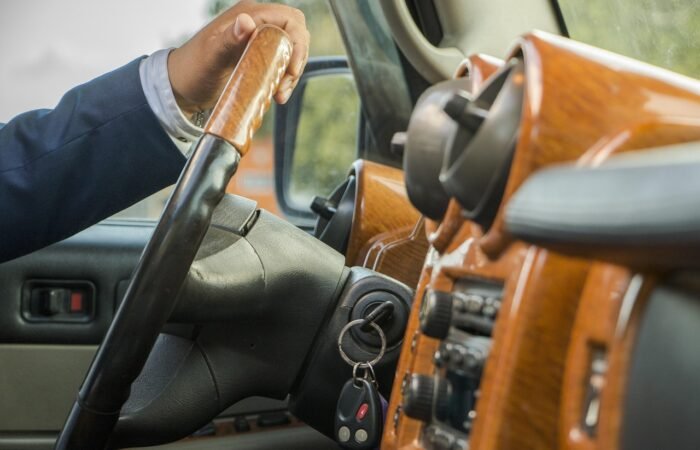 özelsoforluarackiralama